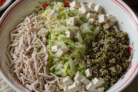 Carne de Porco com Xuecai (雪菜肉丝)