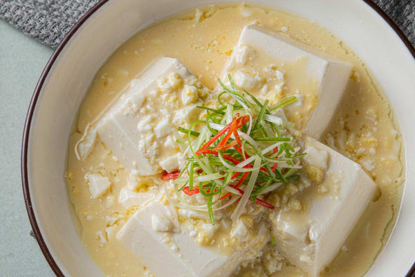 Tofu com Ovo (滑蛋豆腐) – O Tofu Cremoso que Derrete