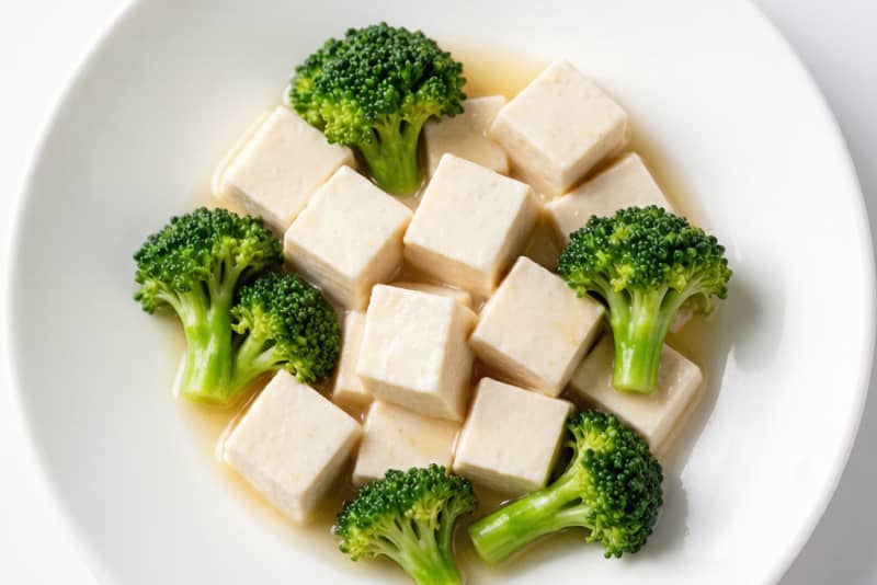 Tofu com Brócolis (西兰花豆腐) – Tofu Sedoso e Verde