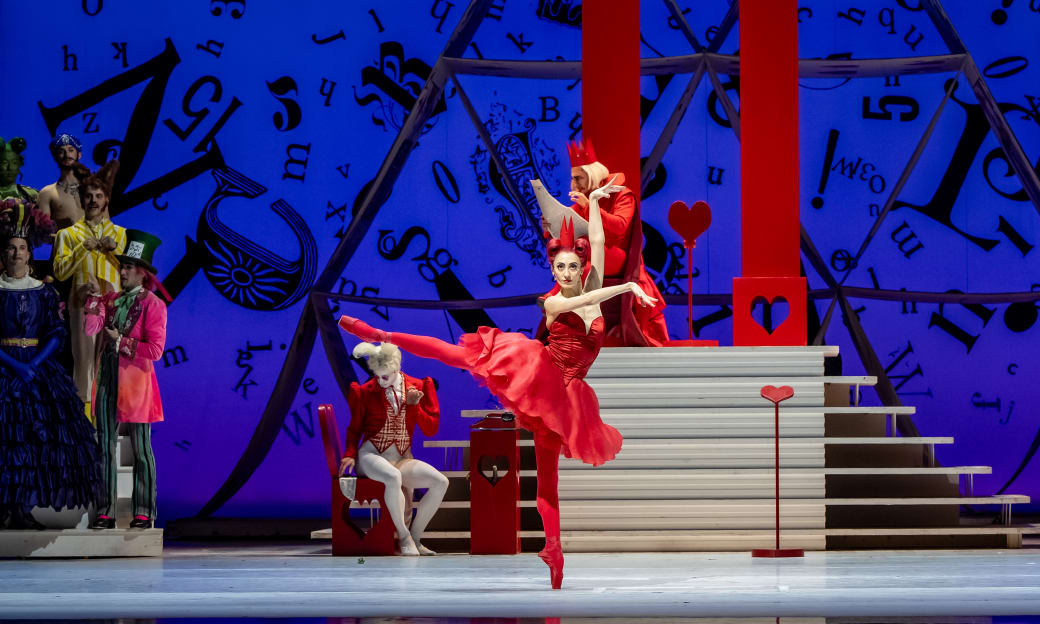 Victoria Jaiani & The Joffrey Ballet Ensemble. Photo by Cheryl Mann 