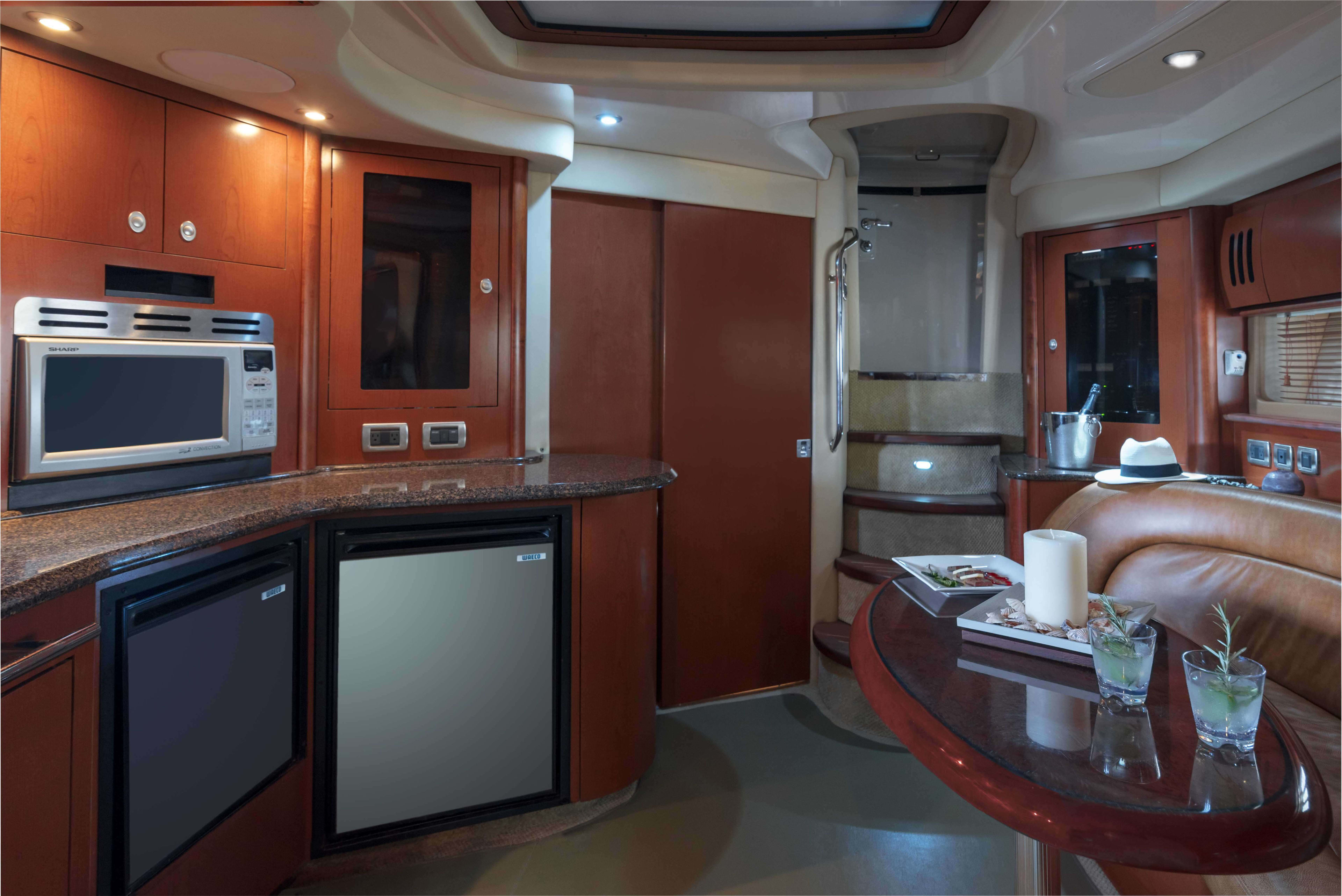 Sea Ray 44 - Vista 3