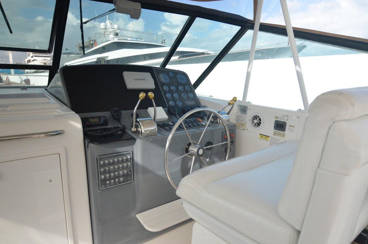 Tiara 44 Express - Vista 2