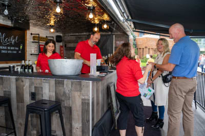 055--taste-of-dublin-mobile-bar-2024_54073753989_o-w1000.jpg