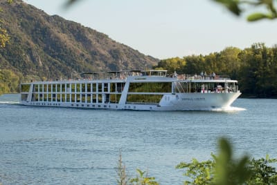 Lyon-Cruise-6.jpg