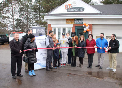 (20)-3T-Automotive-Ribbon-Cutting-1-11-2023.JPG