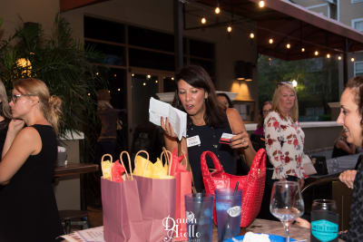 DawnAielloPhotography.Burgers.Brews.19-113.jpg