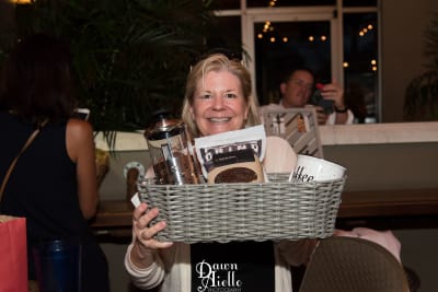 DawnAielloPhotography.Burgers.Brews.19-129.jpg