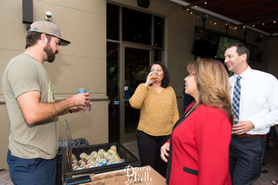 DawnAielloPhotography.Burgers.Brews.19-50.jpg