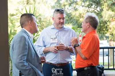 DawnAielloPhotography.Burgers.Brews.19-77.jpg