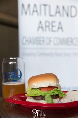 DawnAielloPhotography.Burgers.Brews.19-82.jpg