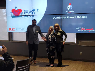 CovidWarriors_AirdrieFoodBank_01.jpg
