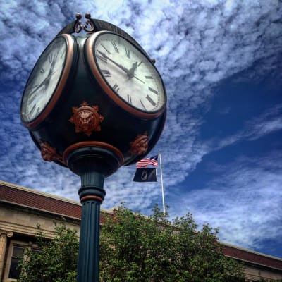 HDR-clock.jpg