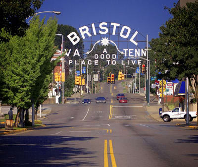 Downtown-Bristol-TN-VA-R.jpg