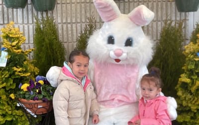Easter Bunny & Grinch Photos - NE Chamber