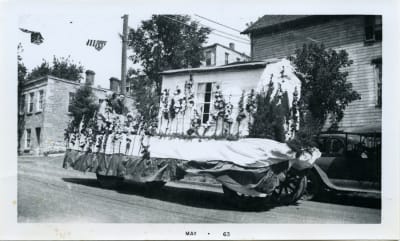 02653-Parade-1927-3.jpg