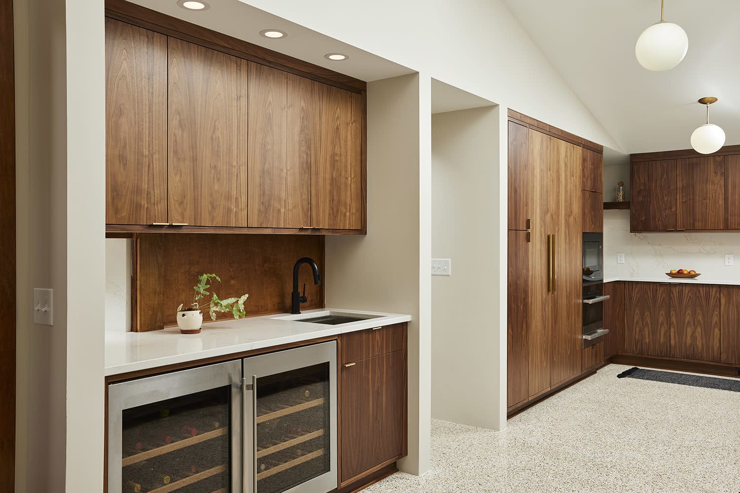 Midm-moder century kitchen & bar cabinets