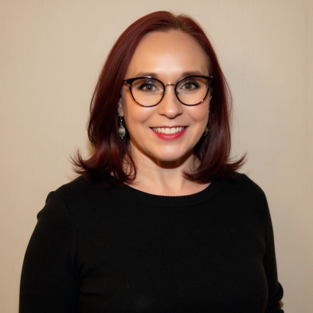 Kristi Massey Headshot