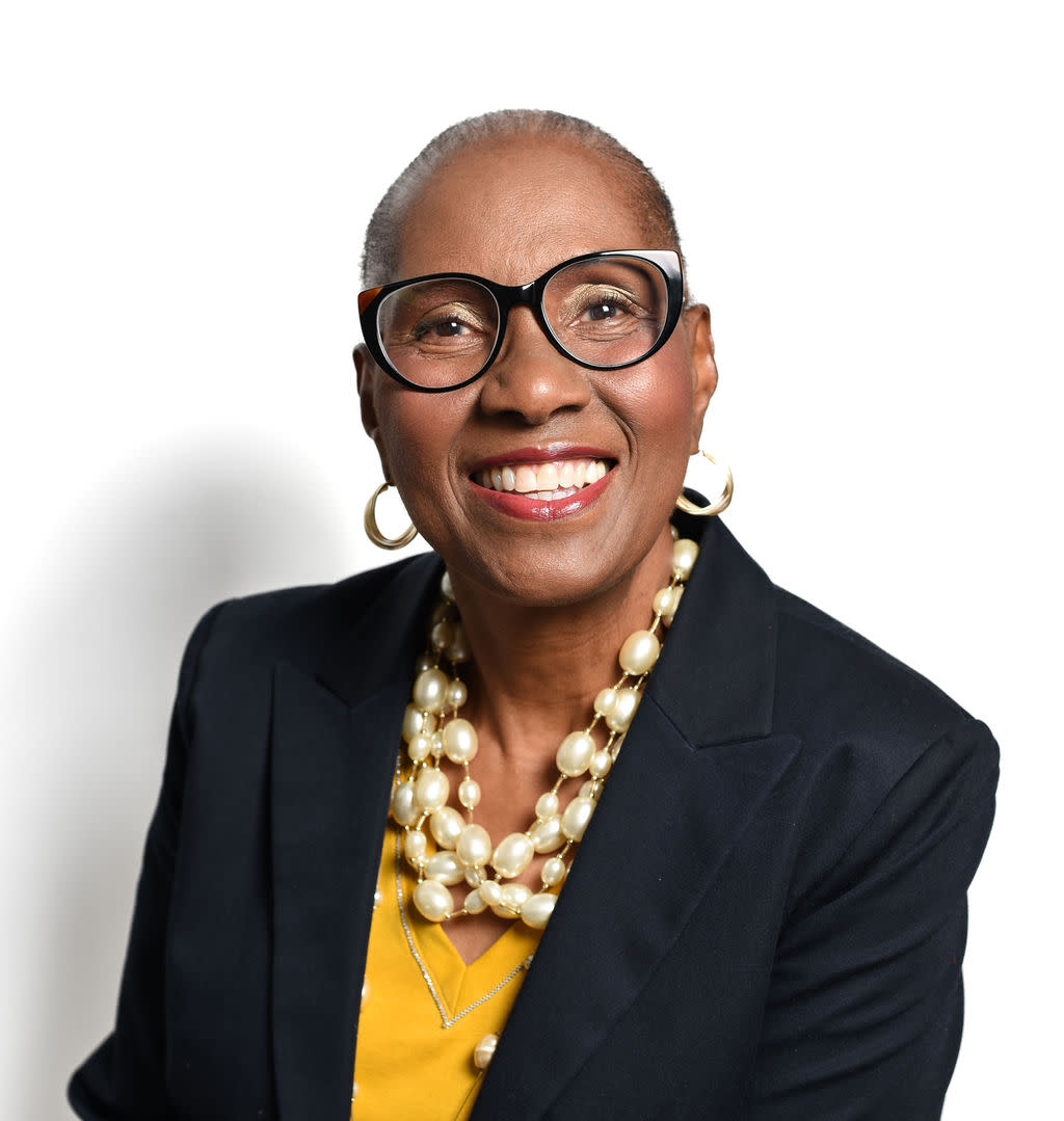 Ophelia Williams BIC