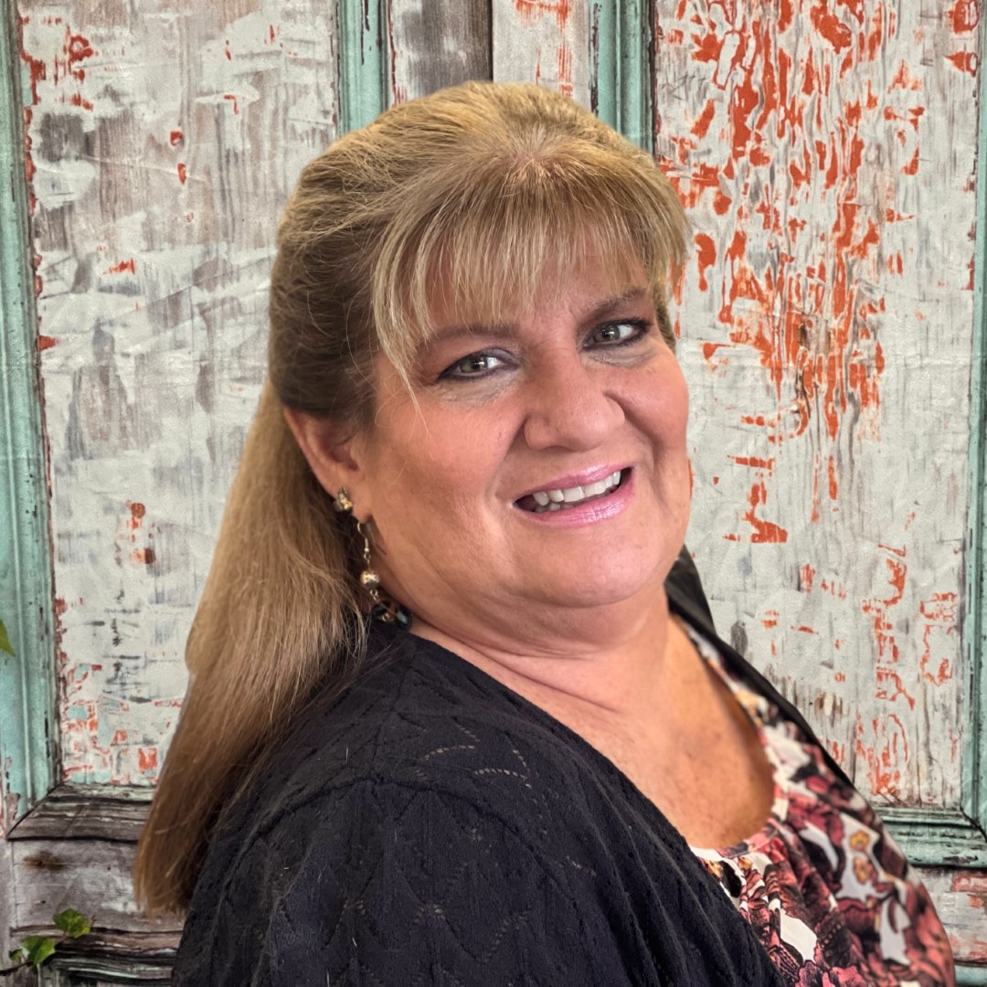 Lora Carpenter