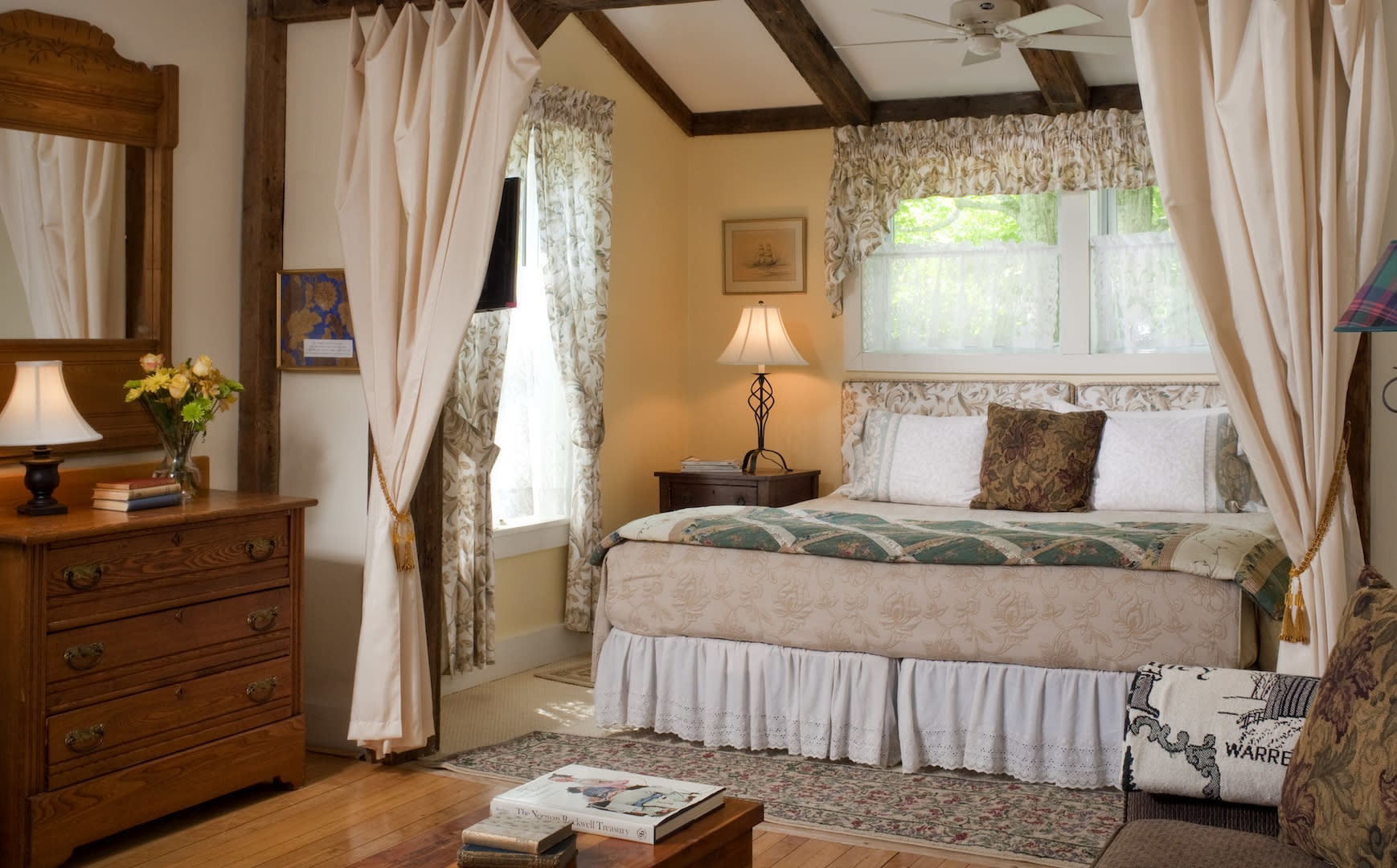 Allen Suite at West Hill House B&B