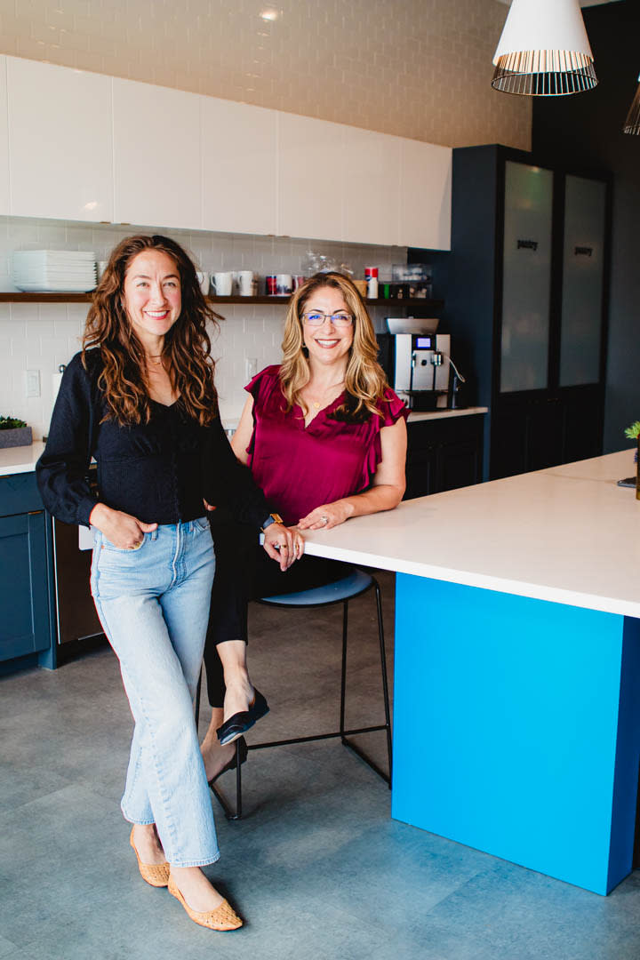 Amelia Gómez and Cristina Valdés