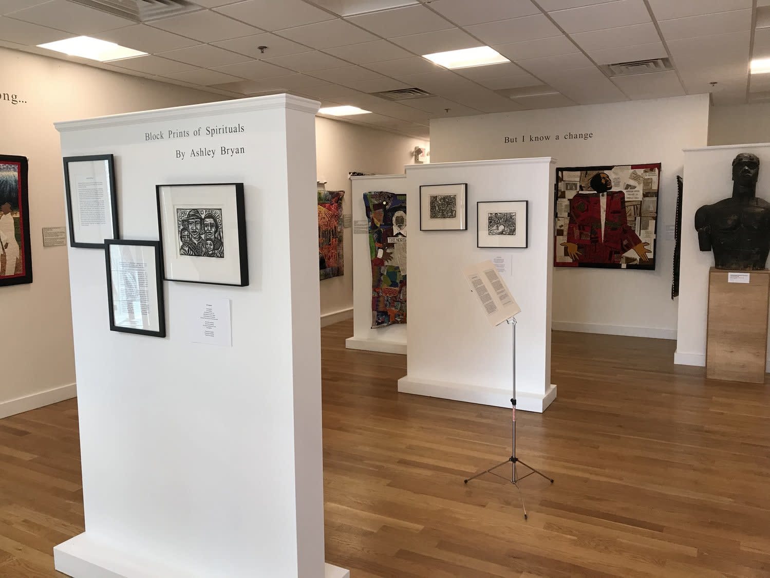 Mariposa Museum interior