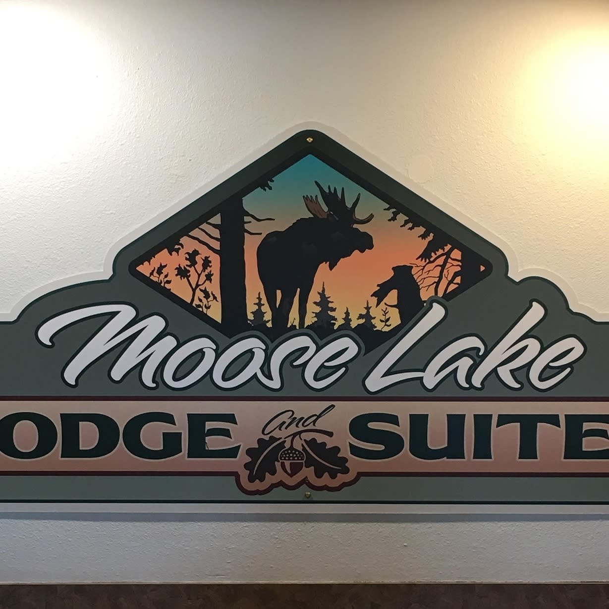Moose Lake Lodge and Suites
