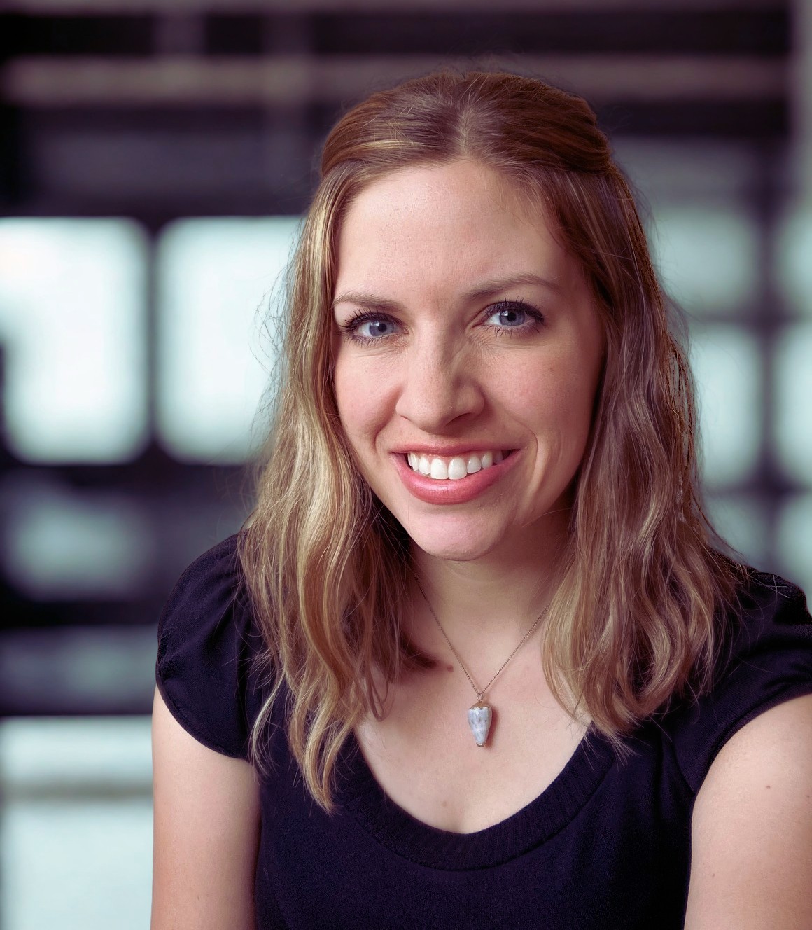 Mindy Jo Bradley Headshot