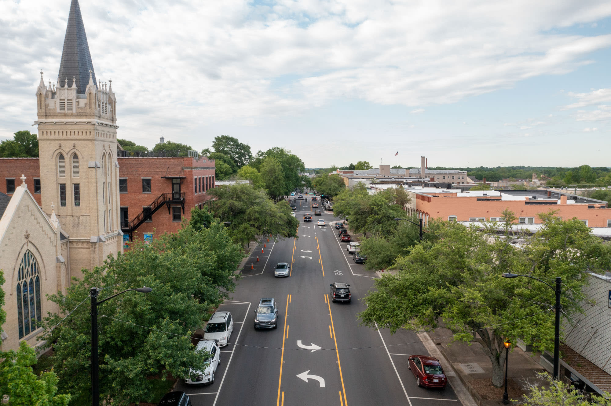 A photo of North Lafayette Street at the Sumter Street intersection, looking southward.