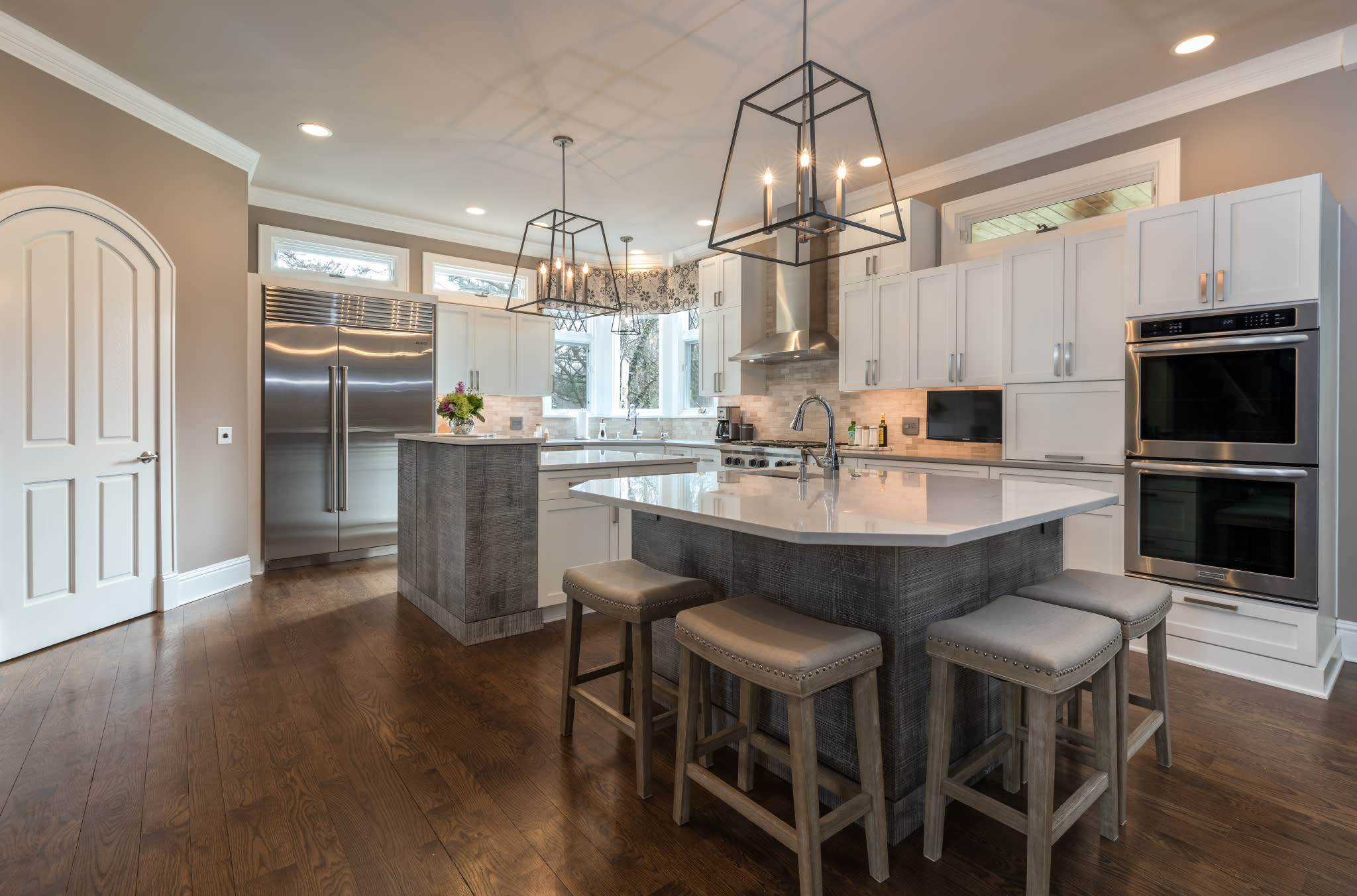 Crystal Lake Kitchen Design & Build