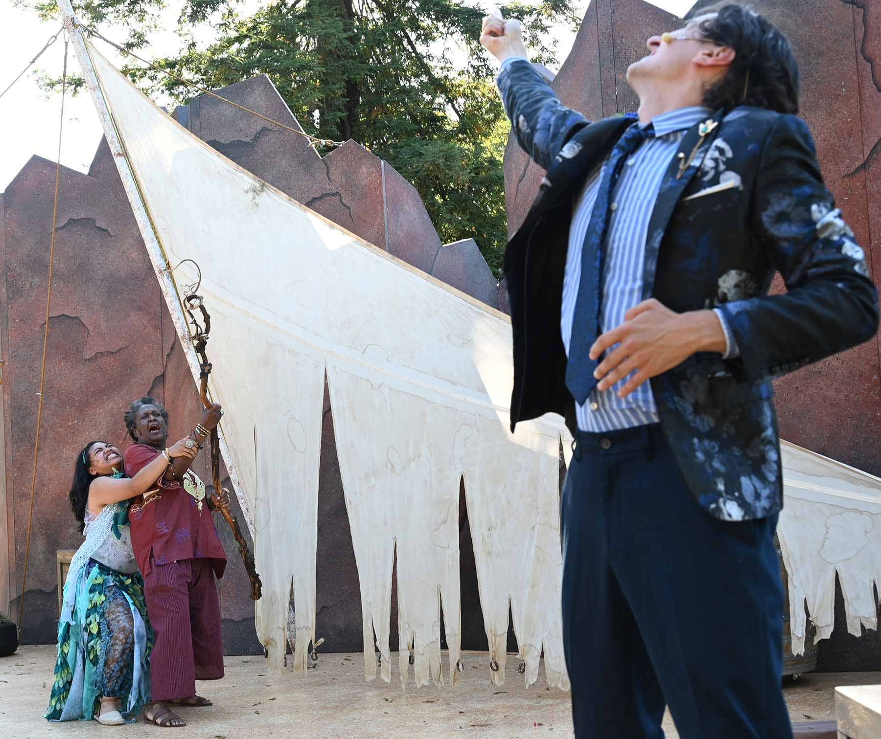 (L to R): Alex Camerino as Miranda, Edris Cooper-Anifowoshe* as Prospero, and Nicolas Moore as Ferdinand in San Francisco Sha