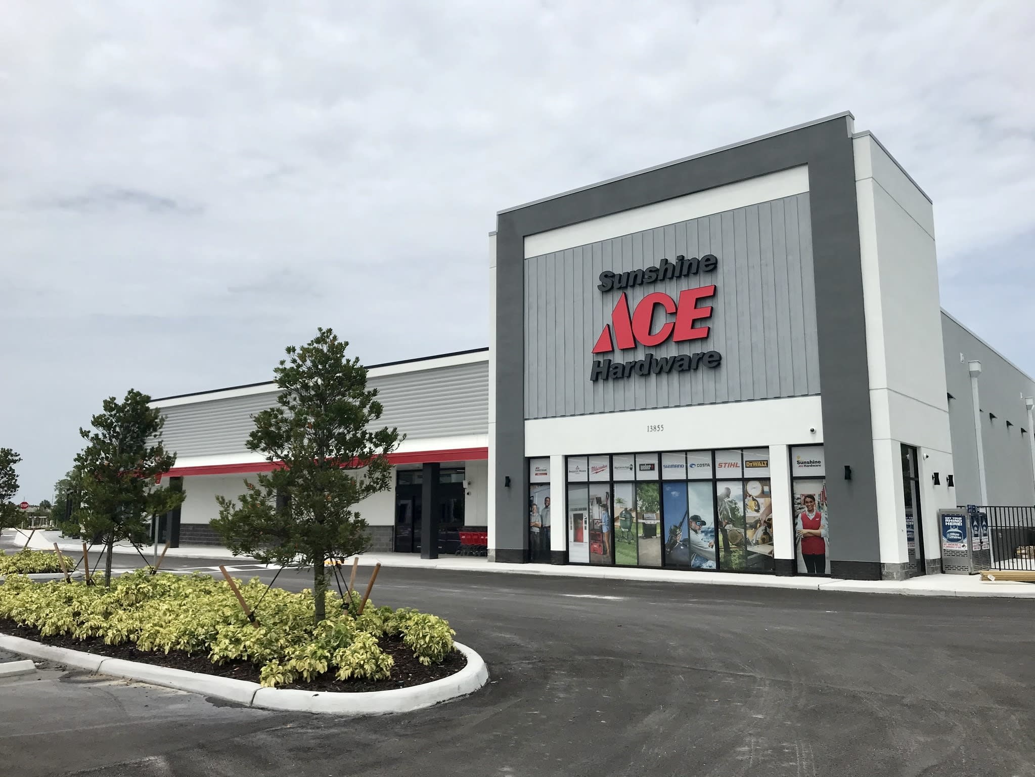 Sunshine Ace Hardware - Winchester Center