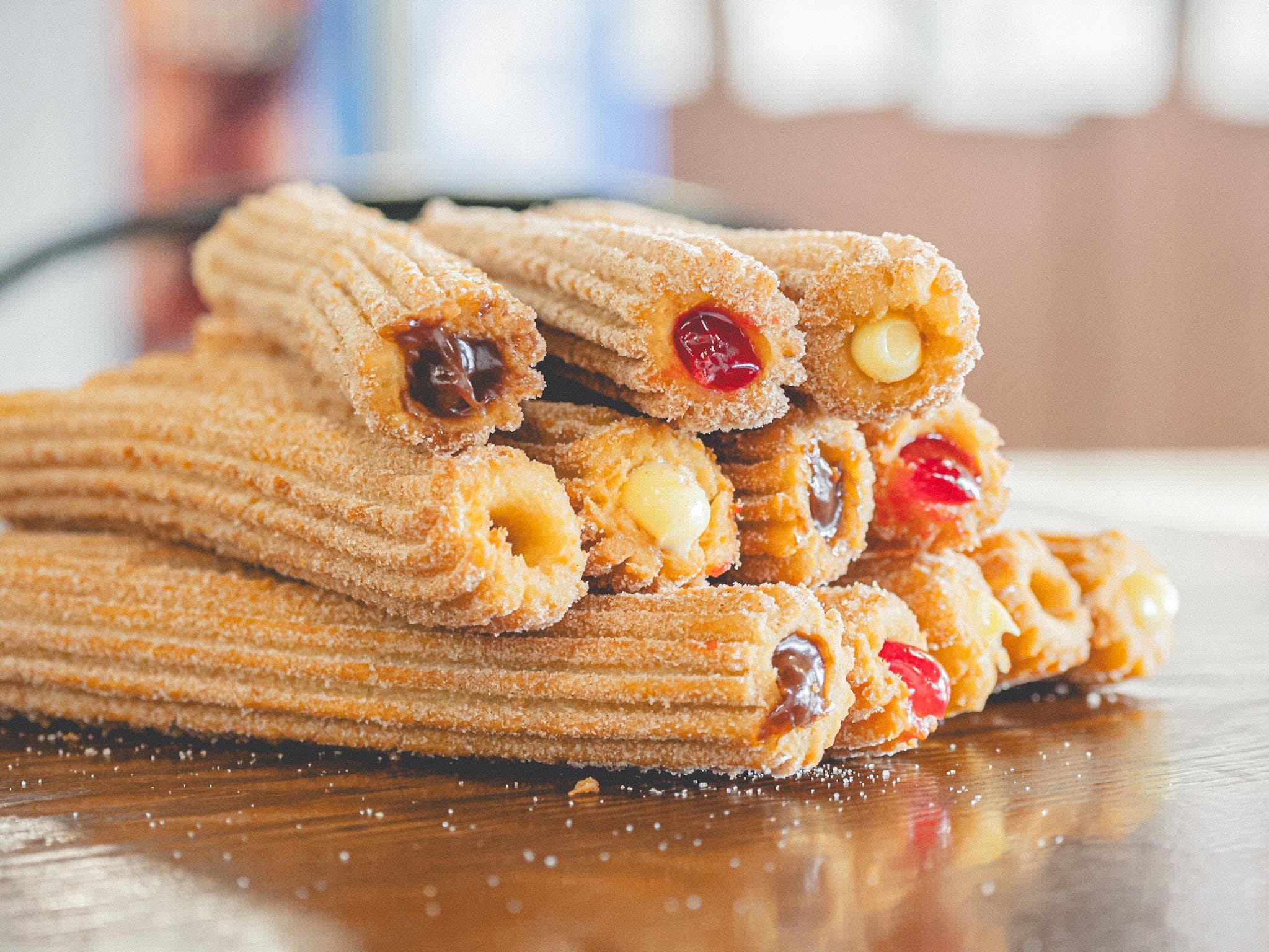 Churros Y Chocolate
