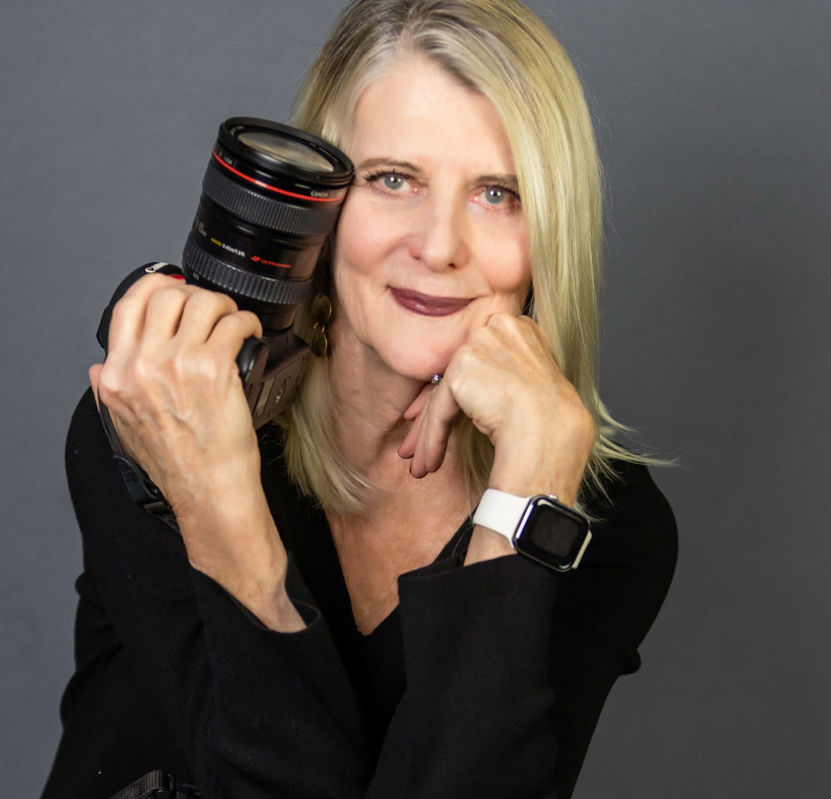 Cindy McCrory is the studio owner and photographer of Blue Room Photography.