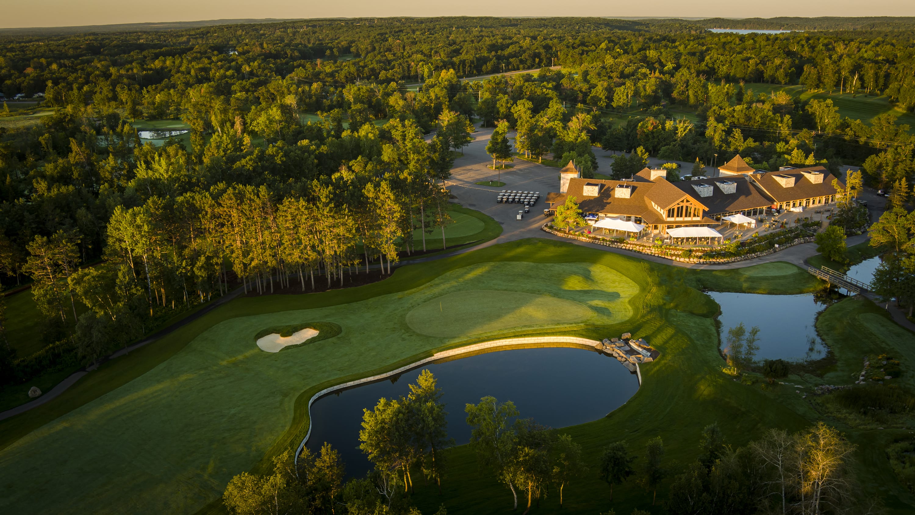 Cragun's Legacy Courses Clubhouse in Brainerd, MN