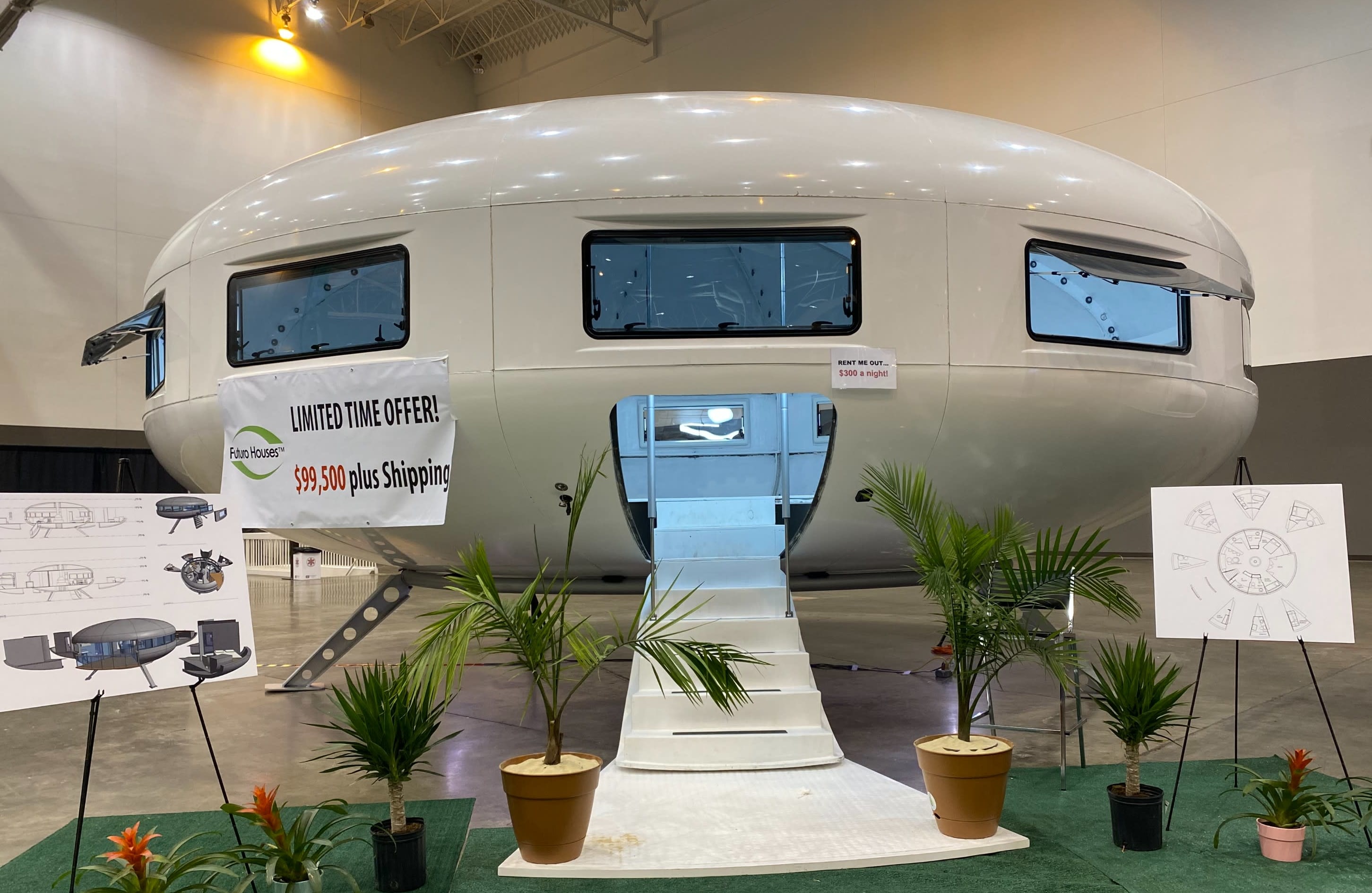 Futuro Houses UFO style house