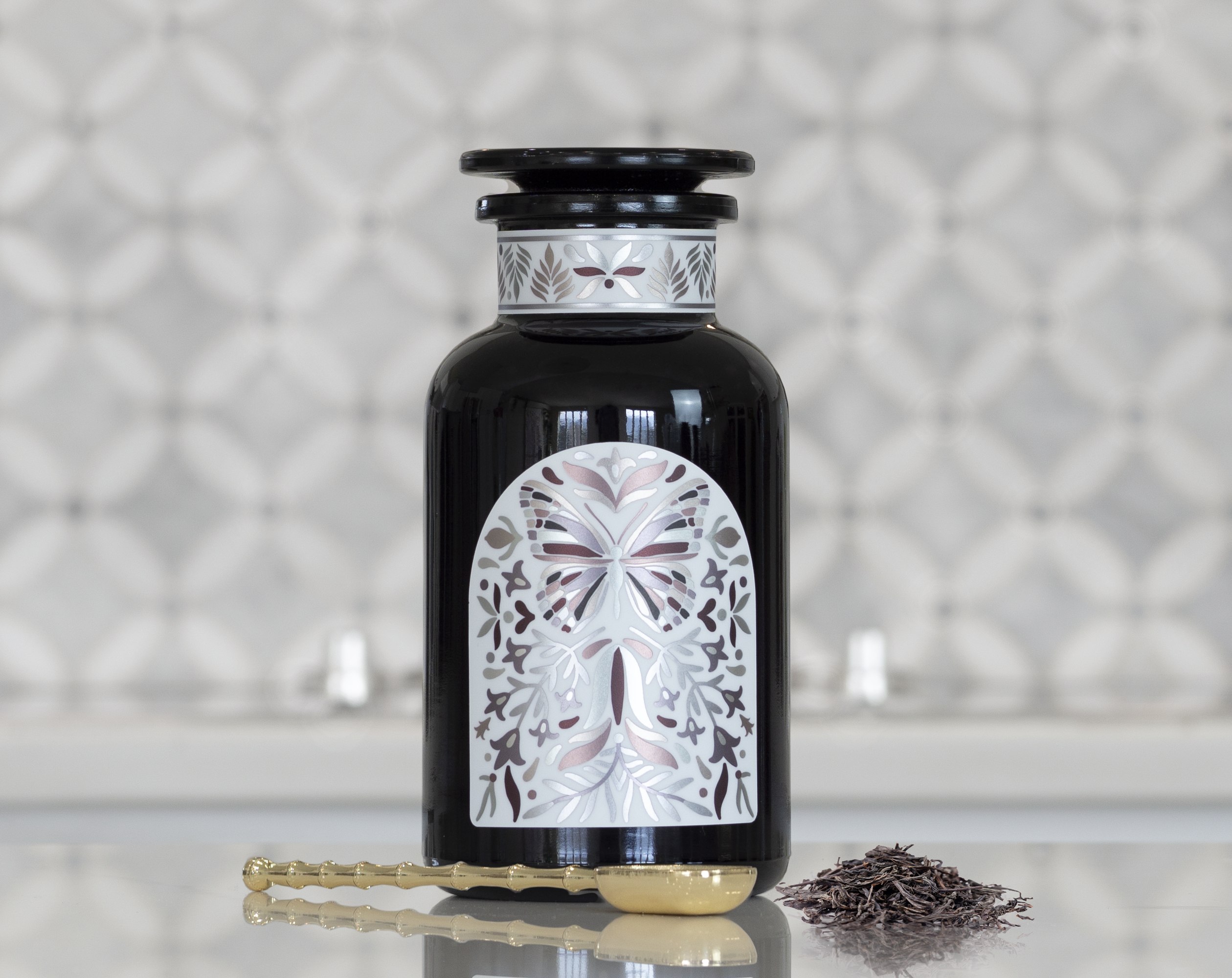apothecary style tea jar with spoon