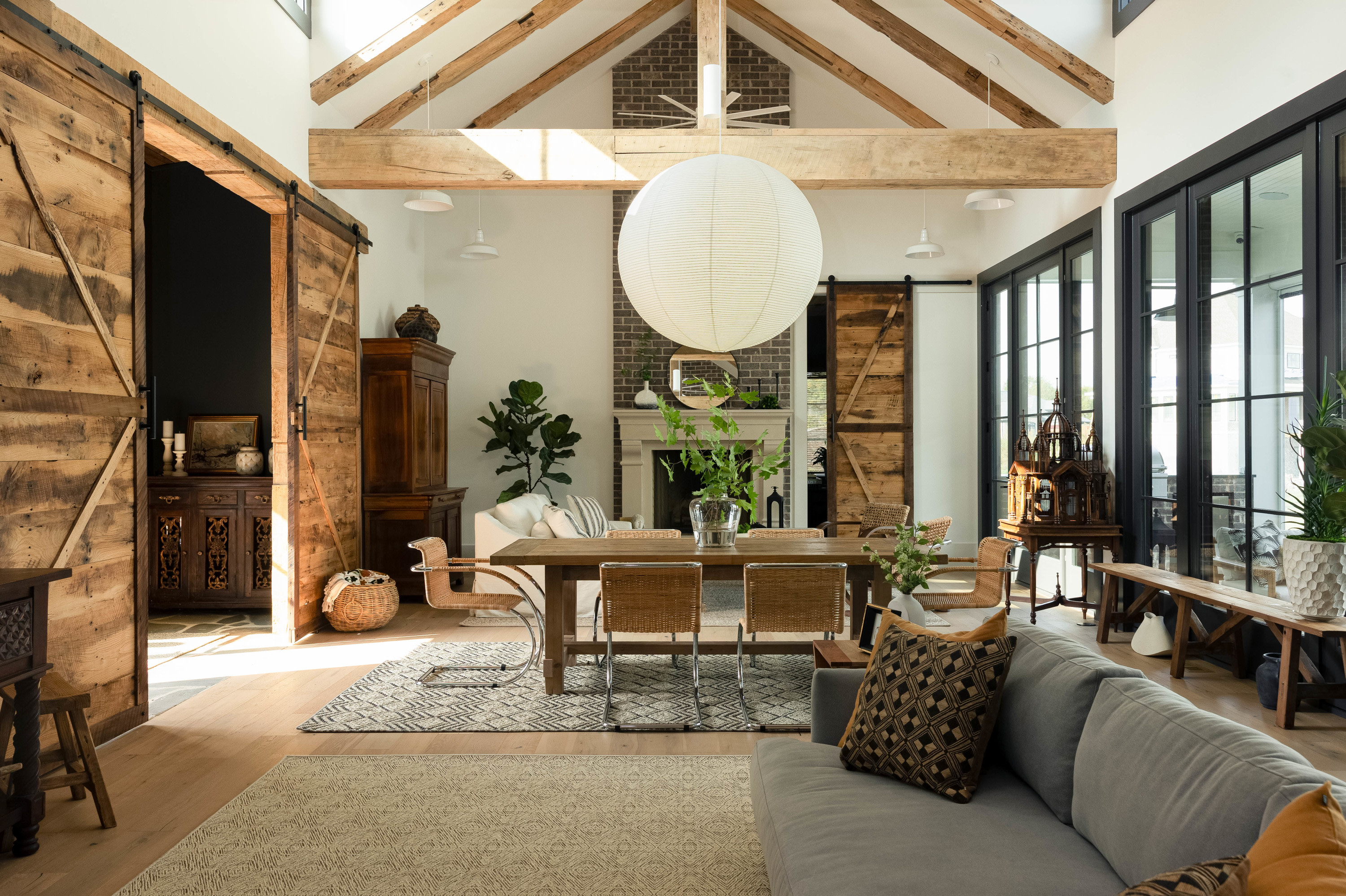 Room Scene with Catskill, Gypsy, Himalaya Collections