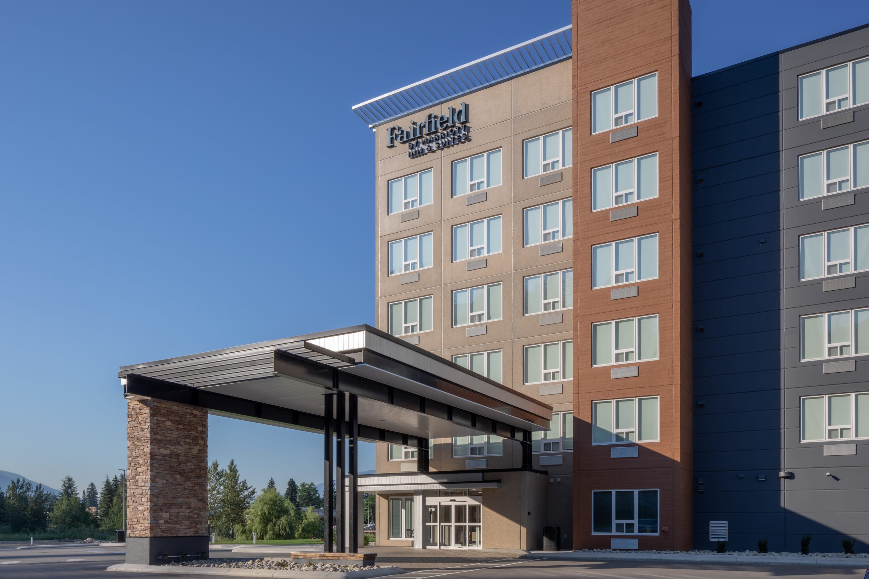 Entrance of the Fairfield Hotel in Revelstoke BC