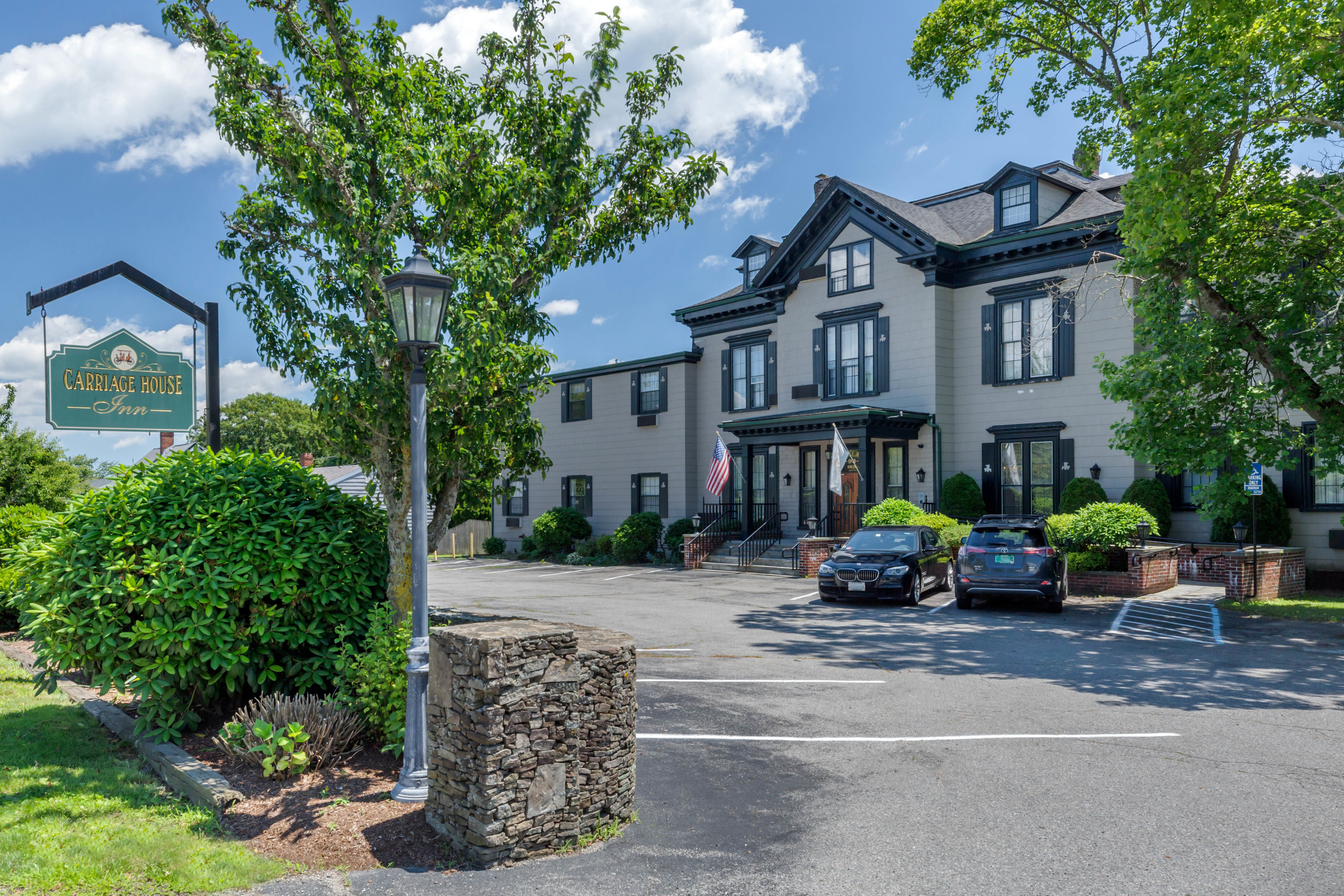 Carriage House Inn Newport