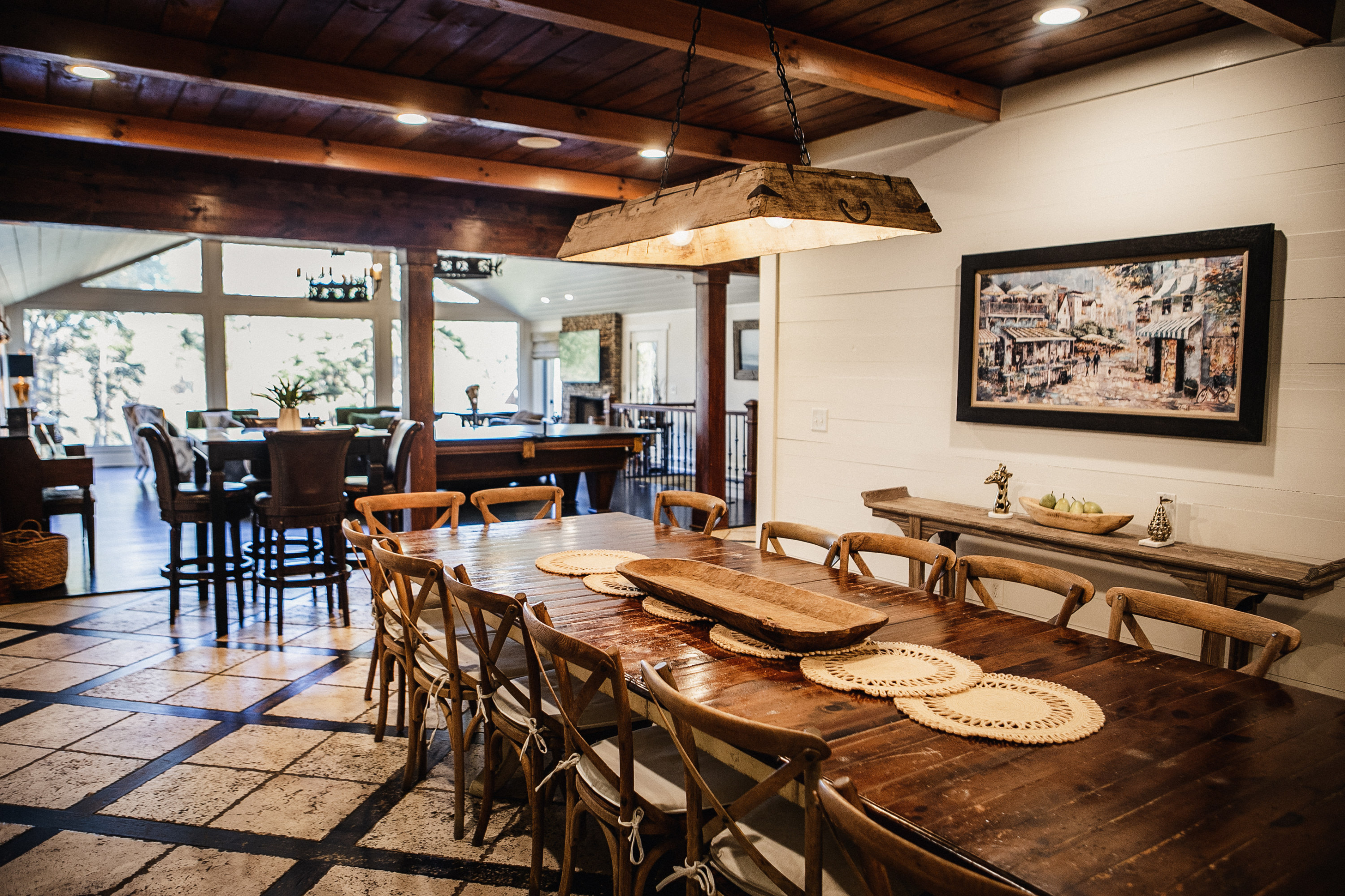 Ark on Lake Lanier Dining Room