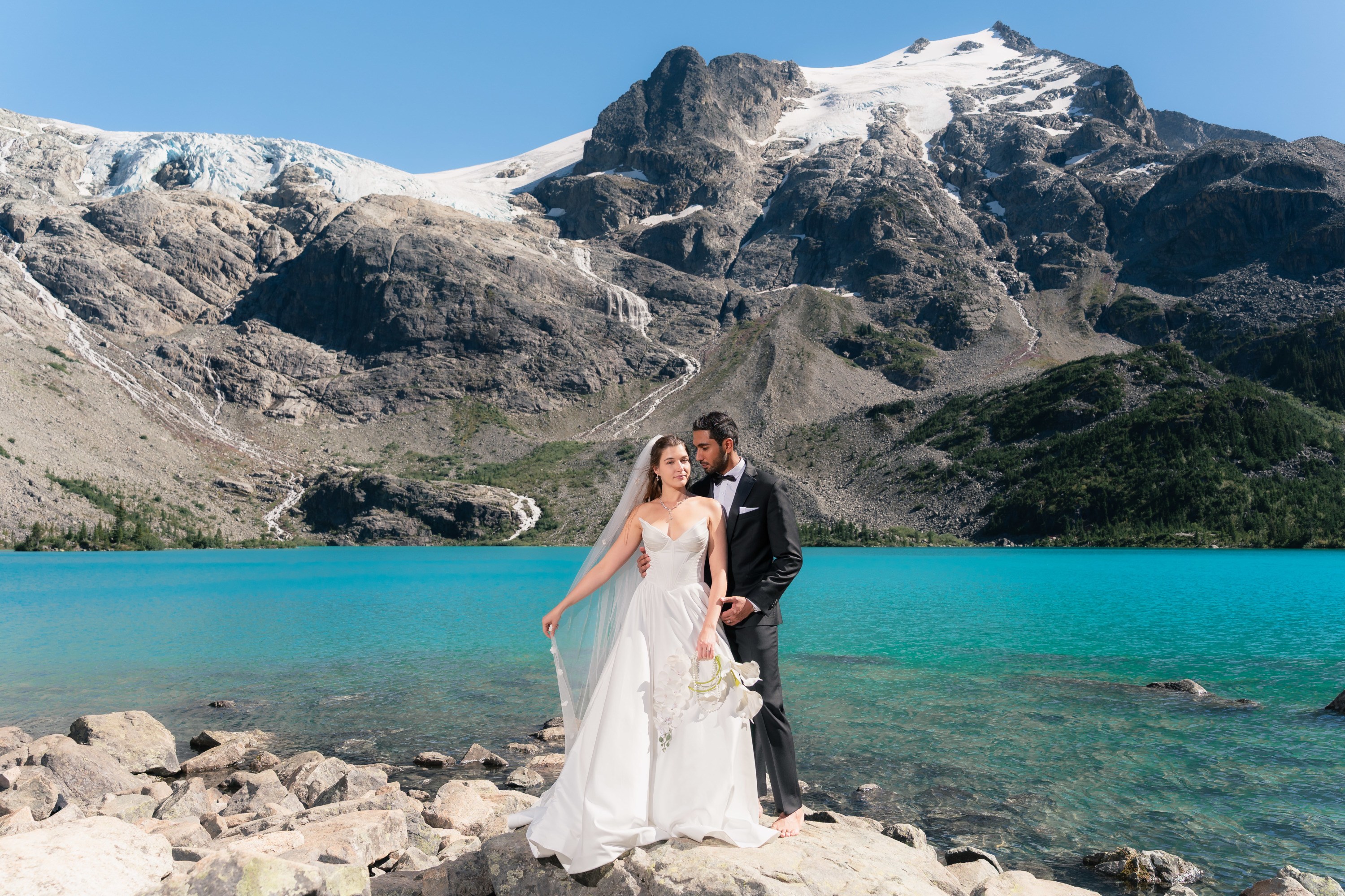 Wedding dreams, elevate your bridal shopping.
