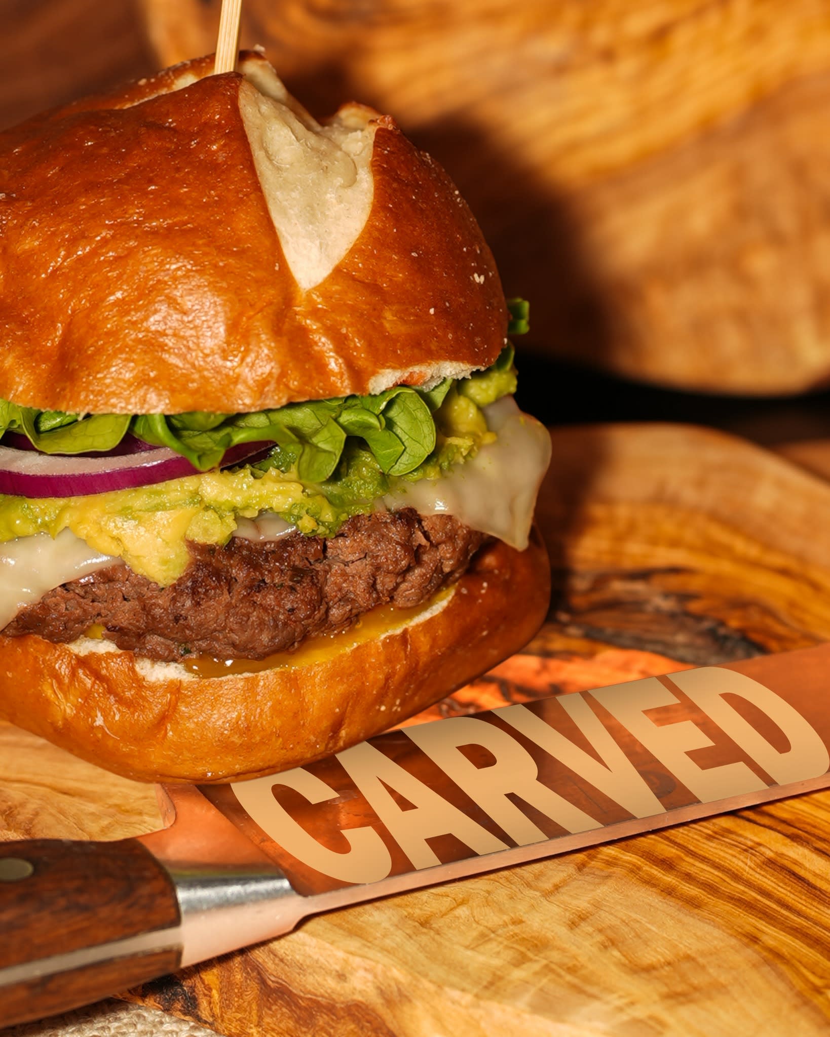 Between the Buns Grand Opening