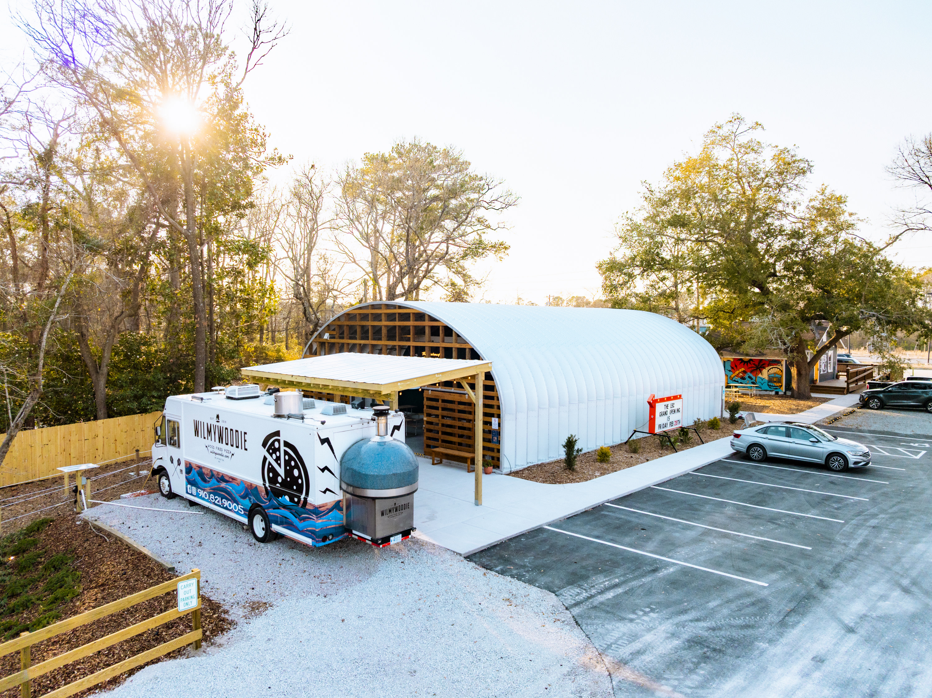The Wilmywoodie Wood Fired Pizza Truck at the LBC Bottle Shop