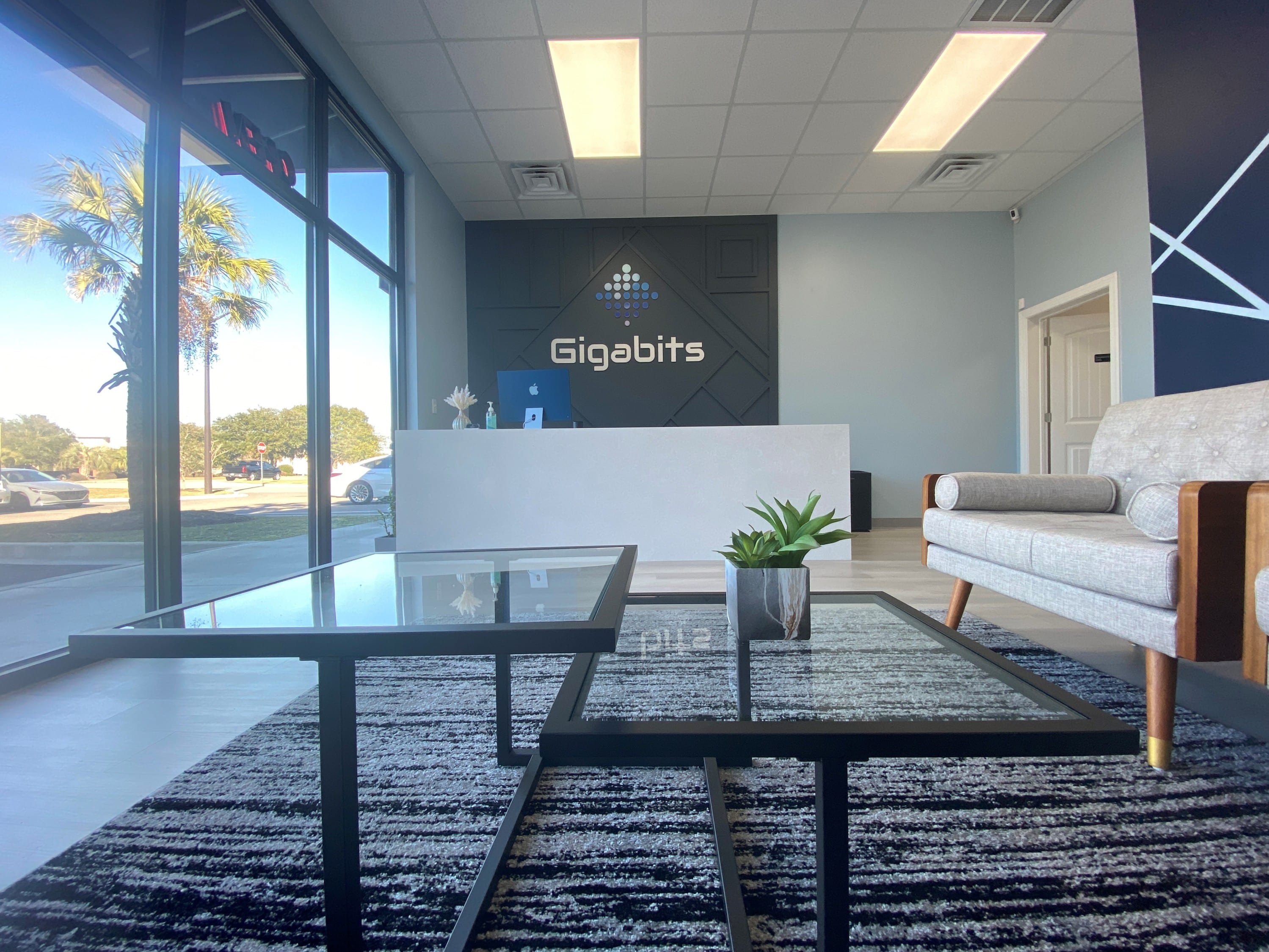 Gigabits Computer Repair and IT Solutions Business Front Desk