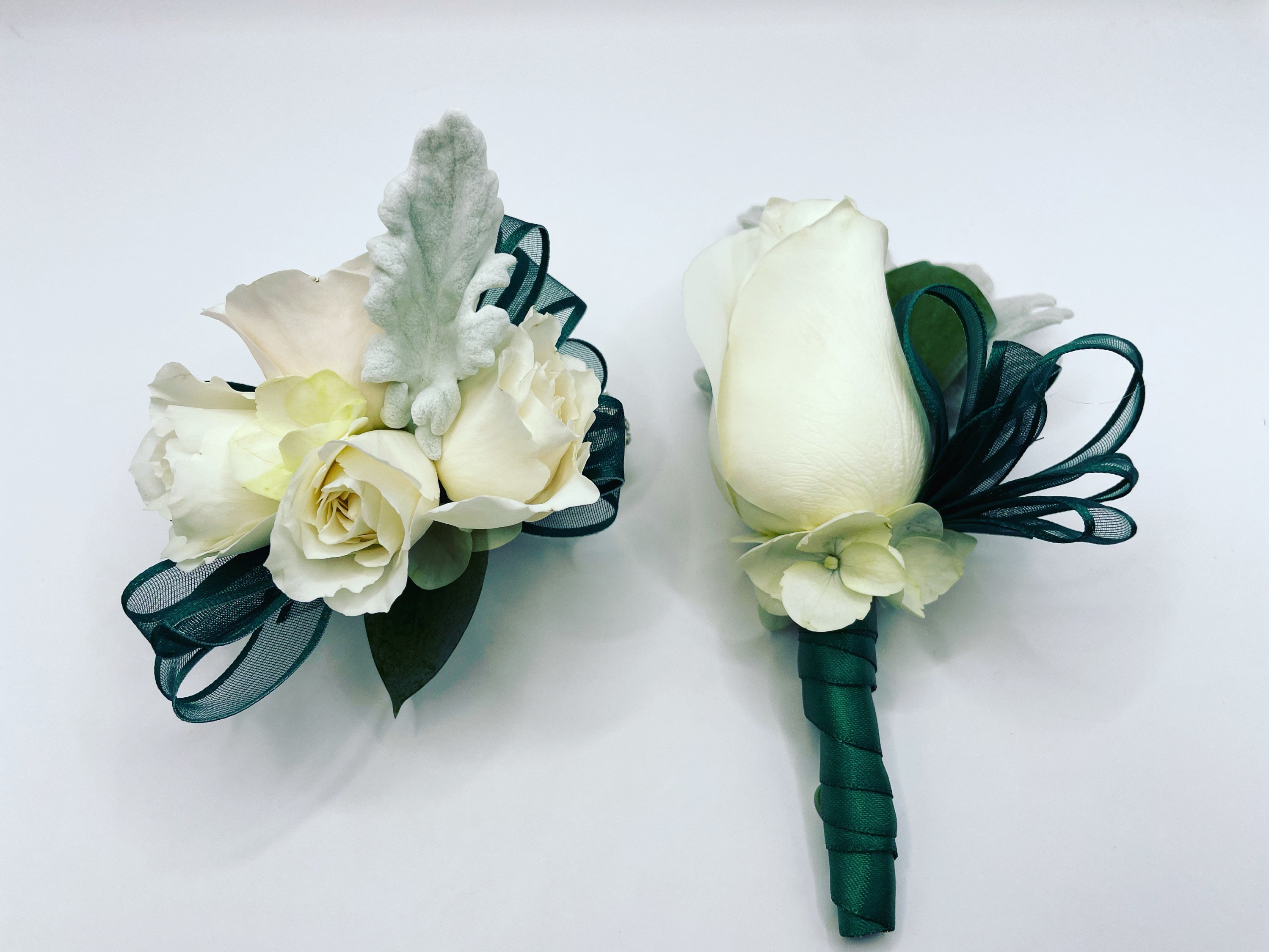 Sample Corsage and Boutonniere set