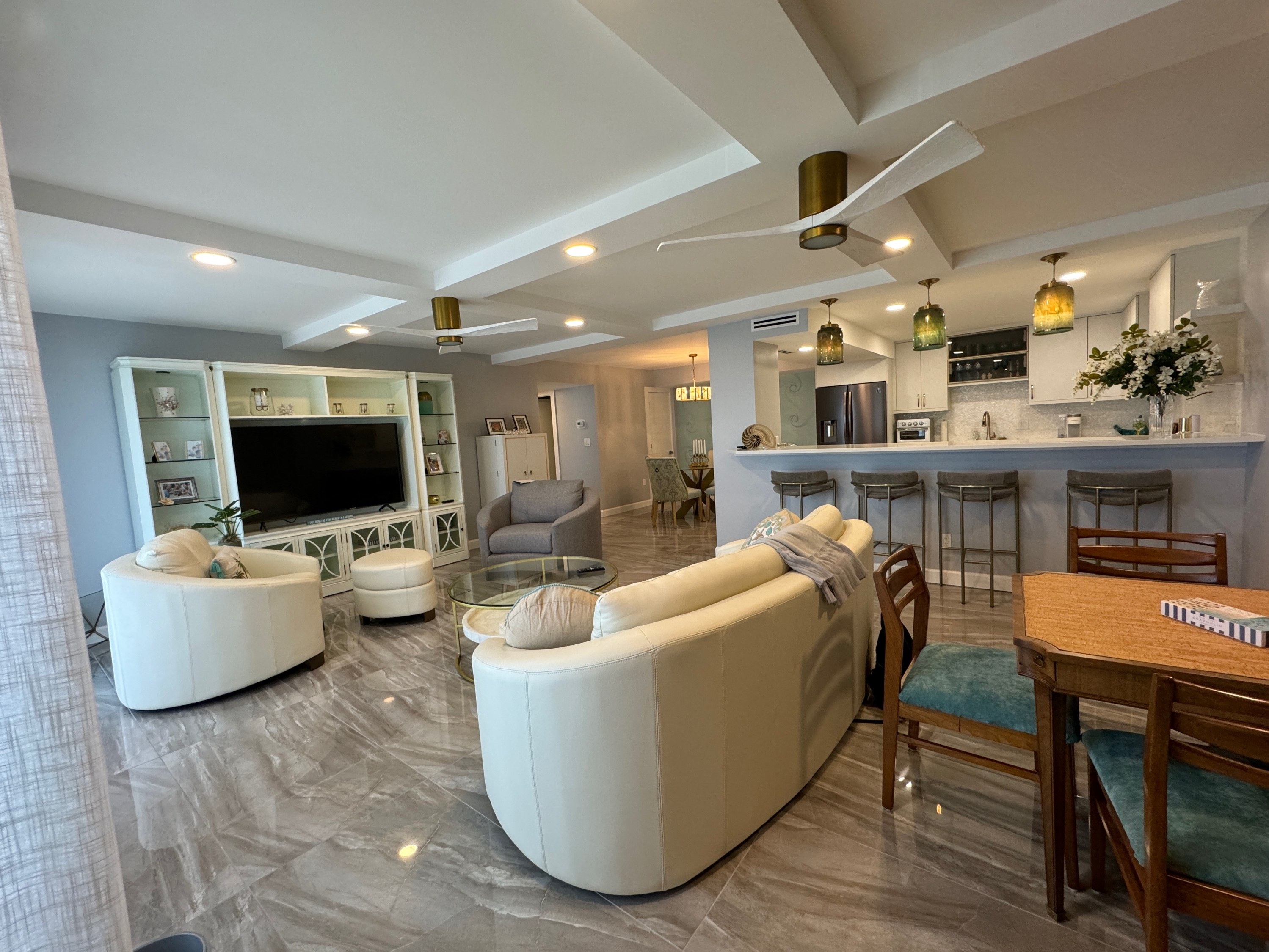living room remodel by RIM Express