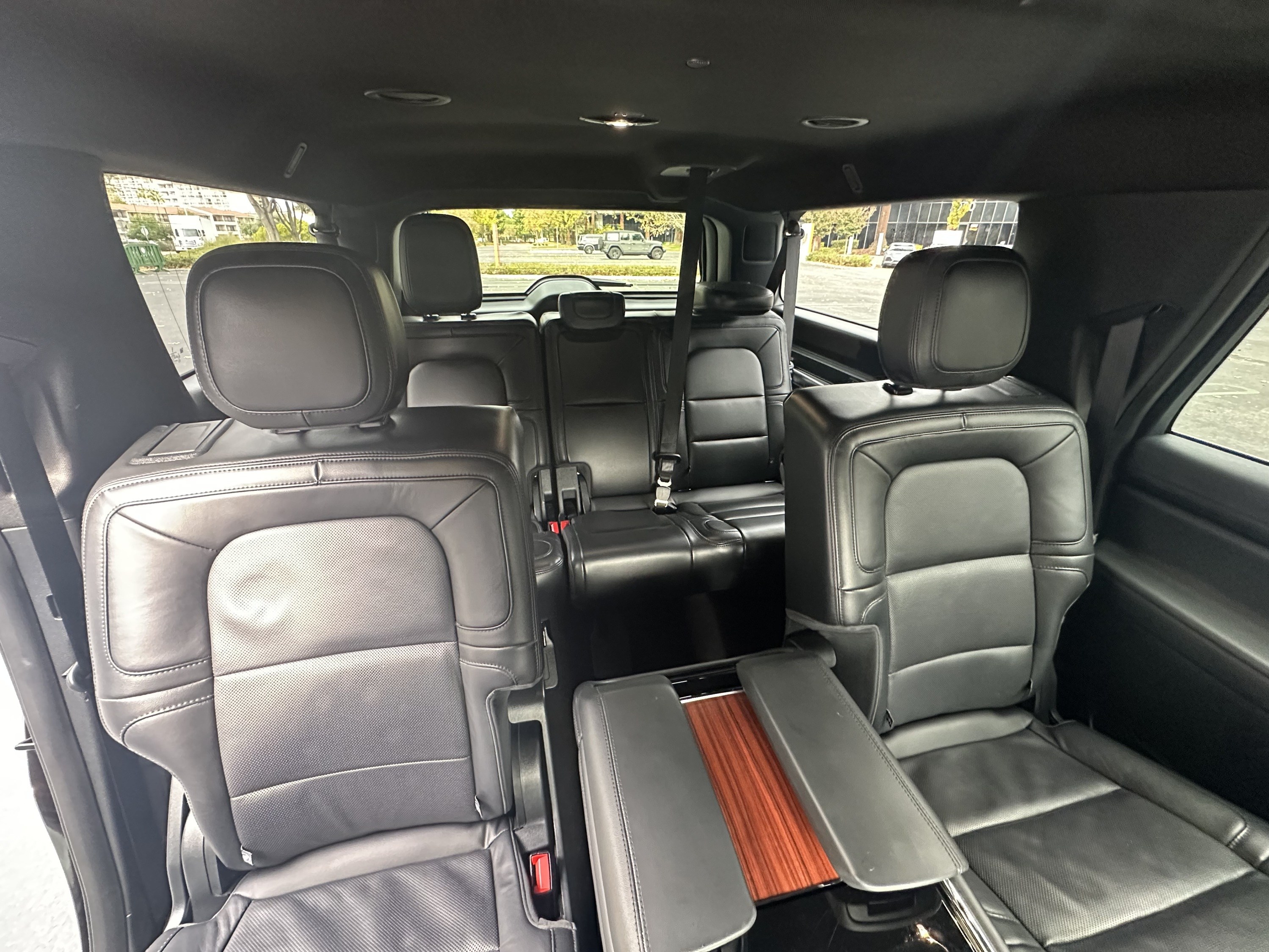 Starstruck Lincoln Navigator Rear Seats