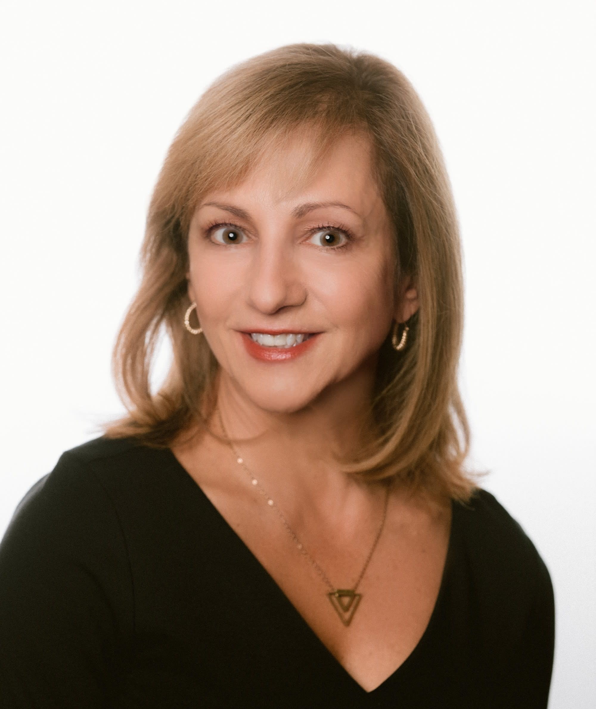 Sue Burness 3CMA Official Website sue-burness-3cma-official-website