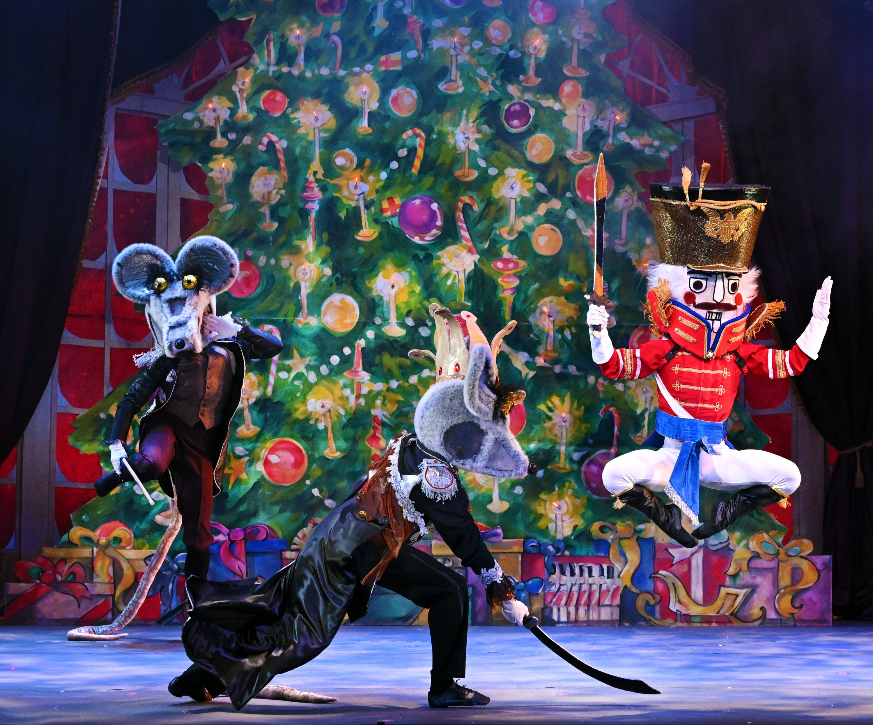 The battle between the Nutcracker and the Rat King